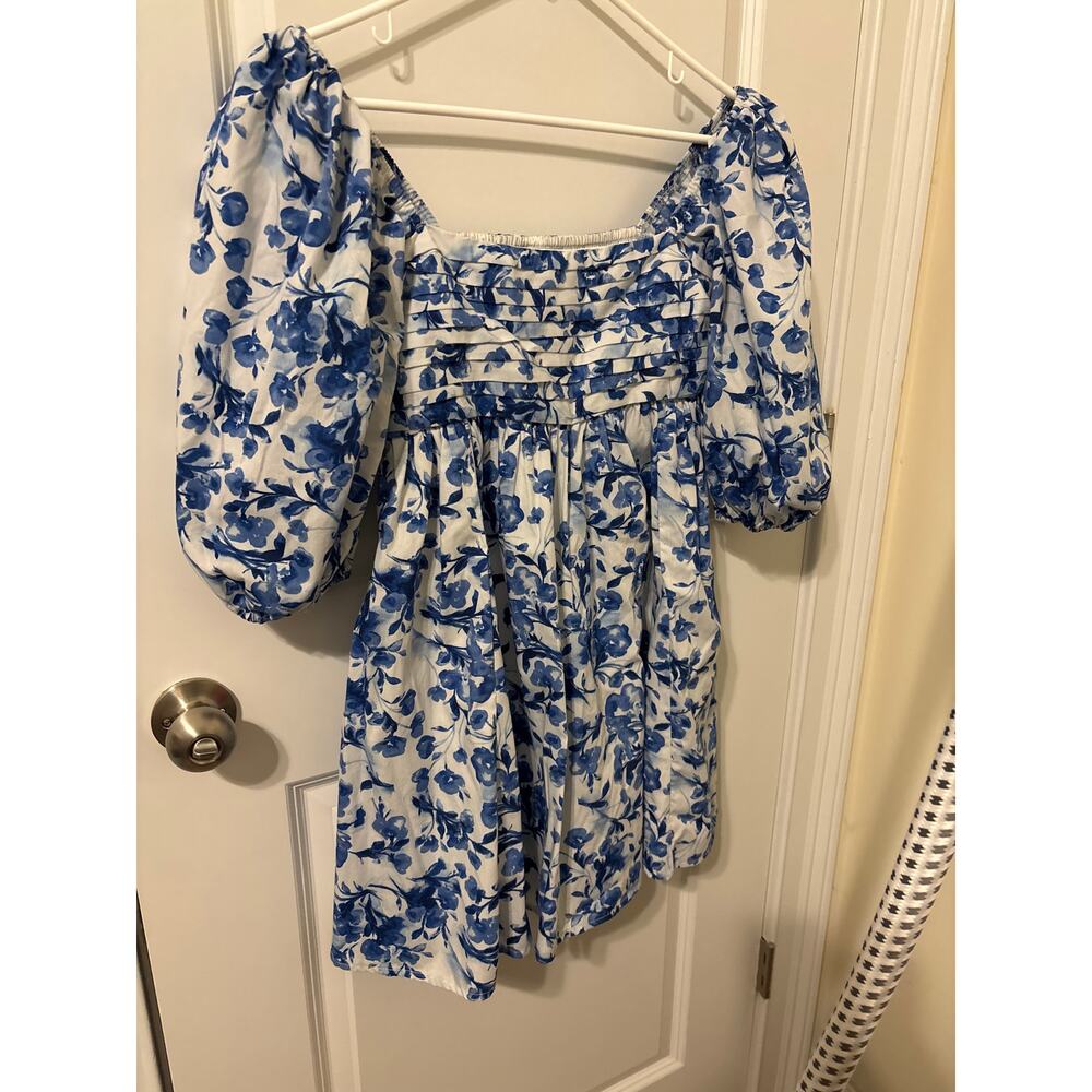 Abercrombie & fitch blue white floral mini dress Sz s EUC